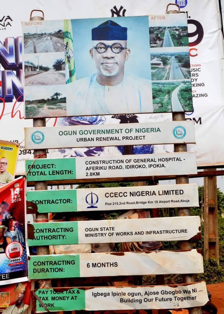 CHAIRMAN, IPOKIA LOCAL GOVERNMENT, HON. JOHNSON AKOHOMEH AVOSEH, INSPECTS ONGOING GENERAL HOSPITAL–AFERIKU ROAD PROJECT IN IDIROKO